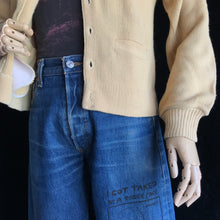 Load image into Gallery viewer, Vintage You No Save in L.A. River Hiding Man 50s Golf Cardigan Sweater 21x23 Small Med